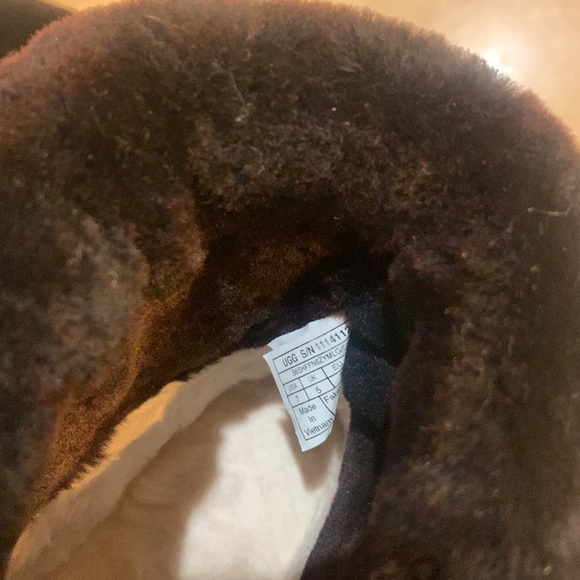 UGG Fluff Mini Boot - Picture 6 of 10